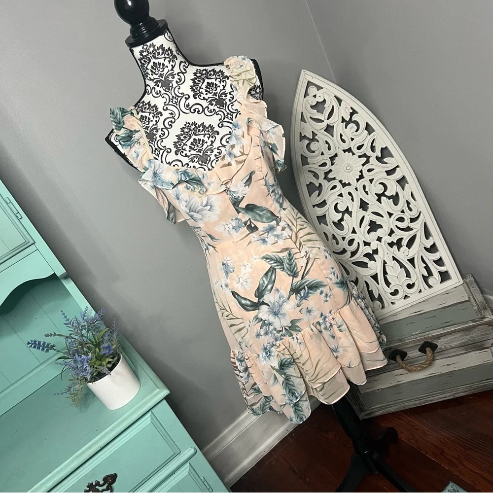 Lulus Sunrise Journey Blush Floral Lace Up Ruffle Mini Dress Size Small - Picture 3 of 16